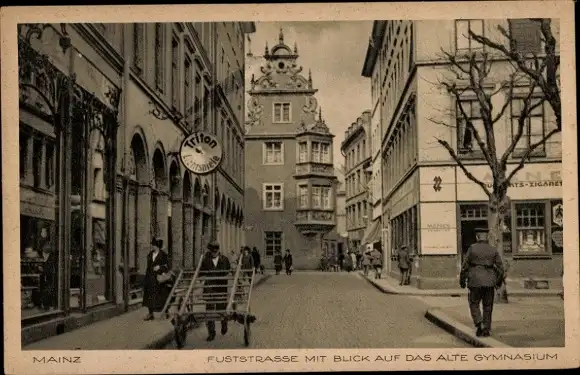 Ak Mainz in Rheinland Pfalz, Fuststraße mit Blick auf das alte Gymnasium, Triton Lichtspiele, Fuhre