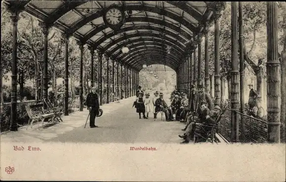 Ak Bad Ems an der Lahn, Wandelbahn, Uhr, Personen