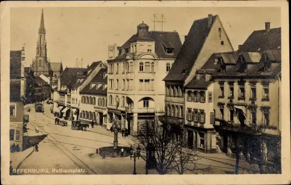 Ak Offenburg in Baden Schwarzwald, Rathausplatz, Brunnen, Pferdekutsche