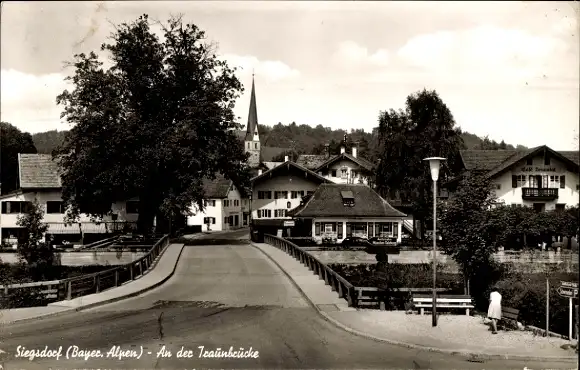 Ak Siegsdorf in Oberbayern, Traunbrücke, Teilansicht