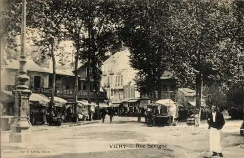 Ak Vichy-Allier, Rue Sevigne
