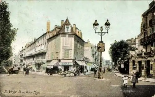 Ak Vichy-Allier, Place Victor Hugo