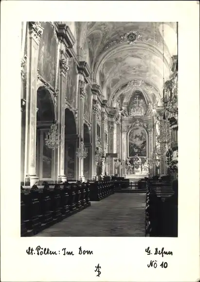 Foto Ak Sankt Pölten in Niederösterreich, Im Dom