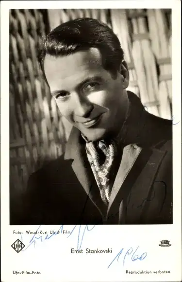 Ak Schauspieler Ernst Stankovski, Portrait, Autogramm, Frühling in Berlin