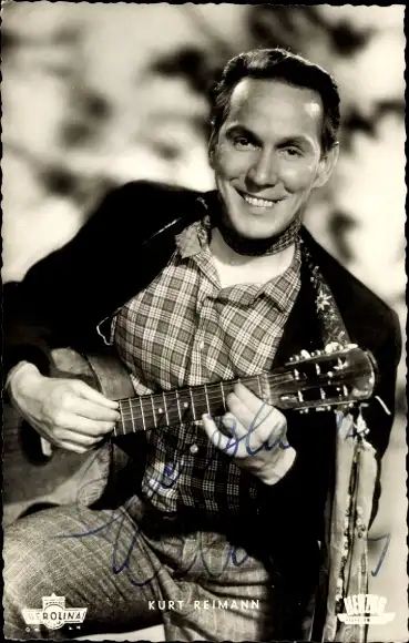 Ak Schauspieler Kurt Reimann, Portrait, Schwarzwaldmelodie, Autogramm, Gitarre