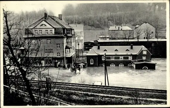 Ak Kemtau Burkhardtsdorf im Erzgebirge, Gasthaus Vetters Hof, Hochwasser 1932