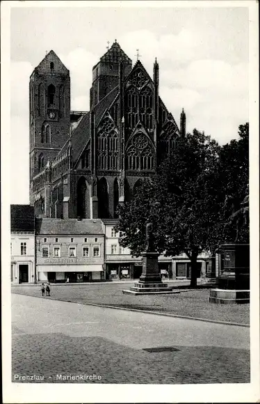 Ak Prenzlau in der Uckermark, Blick auf die Marienkirche, Schuhhaus Ehmann