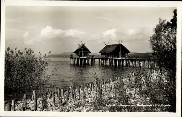 Ak Unteruhldingen Uhldingen Mühlhofen am Bodensee, Pfahlbauten