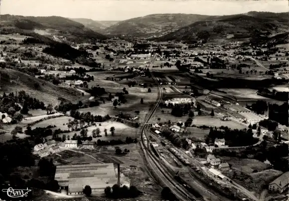 Ak Le Thillot Lothringen Vosges, Vue aerinne, La Gare