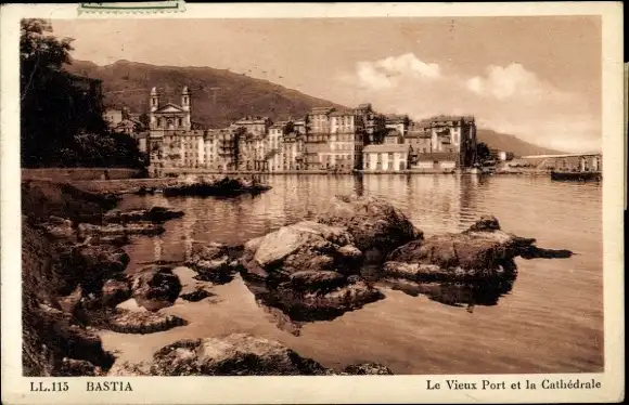 Ak Bastia Haute Corse, Alter Hafen, Kathedrale