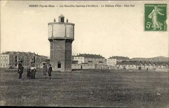 Ak Issoire Puy de Dôme, Artillerie-Kaserne, Wasserturm