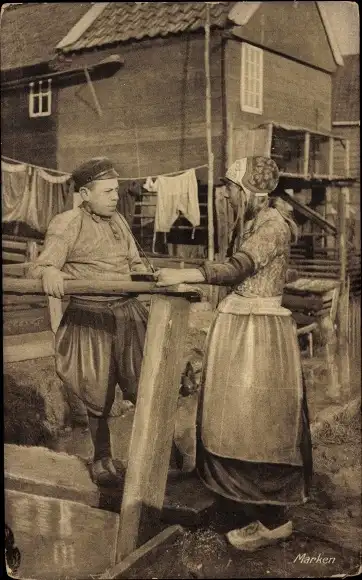 Ak Marken Nordholland Niederlande, Volkstrachten