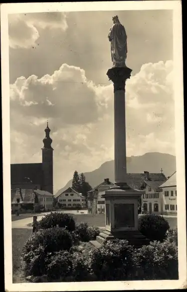 Foto Ak Anger in Oberbayern, Teilansicht, Denkmal, Kirche