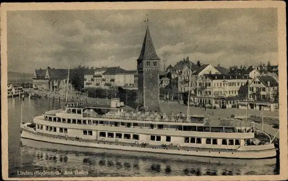 Ak Lindau am Bodensee Schwaben, Fährschiff am Hafen, Hotel