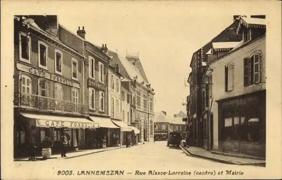 Ak Lannemezan Hautes Pyrénées, Rue Alsace Lorraine und Rathaus