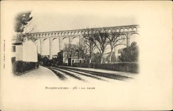 Ak Ventabren Bouches du Rhône, Acqueduc de Roquefavour, La Gare