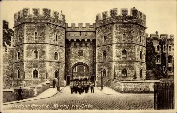 Ak Windsor Berkshire England, Windsor Castle, Henry VIII-Tor