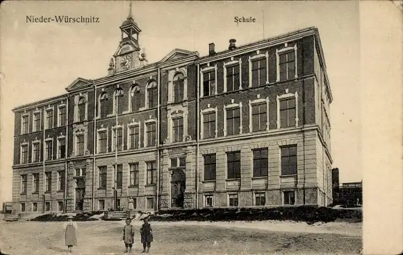 Ak Niederwürschnitz im Erzgebirge Sachsen, Schule