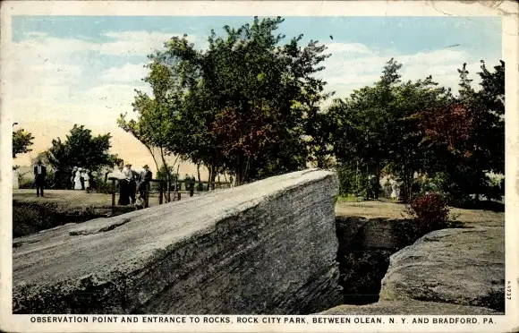 Ak Rock City Park New York USA, Observation Point and Entrance to Rocks