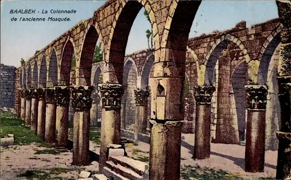 Ak Baalbek Libanon, Kolonnade der alten Moschee