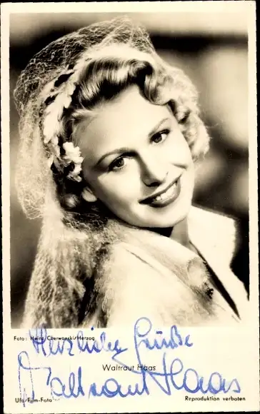 Ak Schauspielerin Waltraut Haas, Portrait, Autogramm
