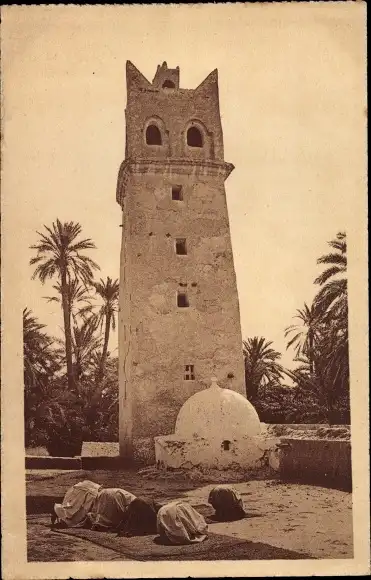 Ak-Gebet in der Moschee, Turm