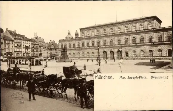 Ak München Bayern, Straßenbahn am Max Joseph Platz, Residenz, Kutschen