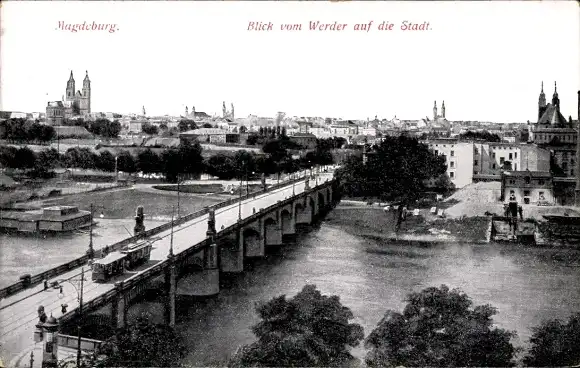 Ak Magdeburg an der Elbe, Blick vom Werder auf die Stadt, Brücke, Straßenbahn