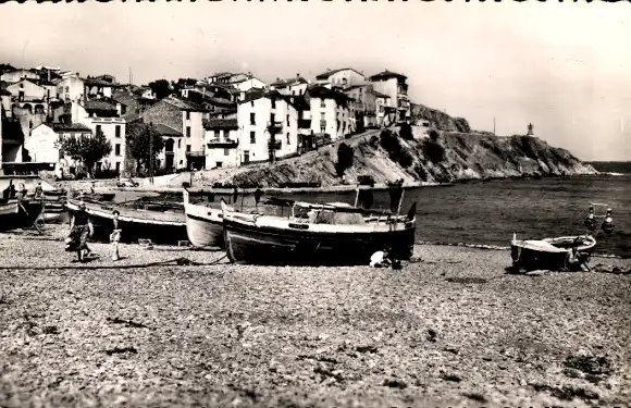 Ak Banyuls sur Mer Pyrénées-Orientales, Aufstieg von Cap Donne, Strand mit Booten