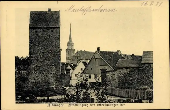 Ak Fladungen in Unterfranken Bayern, Stadteingang von Oberfladungen her, Kirche, Maulaffenturm