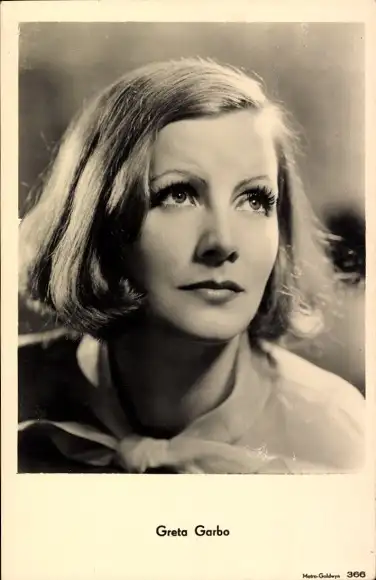 Ak Schauspielerin Greta Garbo, Portrait
