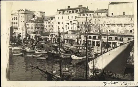 Foto Ak Split Kroatien, Hafen, Boote