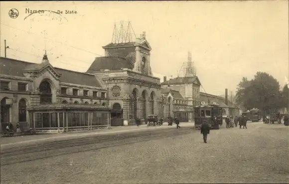 Ak Namen Namur Wallonien, Bahnhof, Straßenseite, Straßenbahn Linie 2