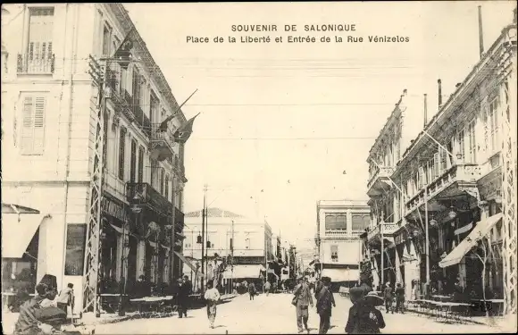 Ak Thessaloniki Griechenland, Place de la Liberté et Entrée de la Rue Vénizelos