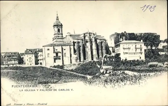 Ak Hondarribia Fuenterrabia Baskenland, Die Kirche und der Palast von Karl V.
