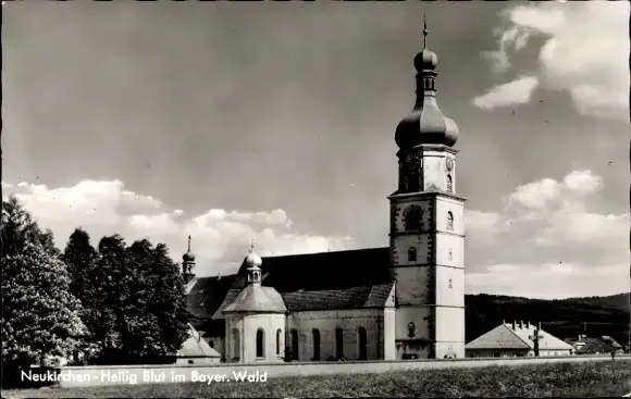 Ak Neukirchen beim Heiligen Blut, Kirche