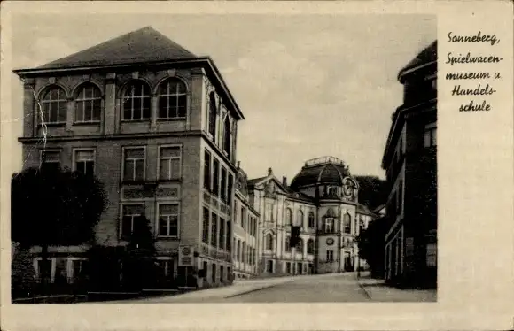 Ak Sonneberg in Thüringen, Spielwarenmuseum, Handelsschule