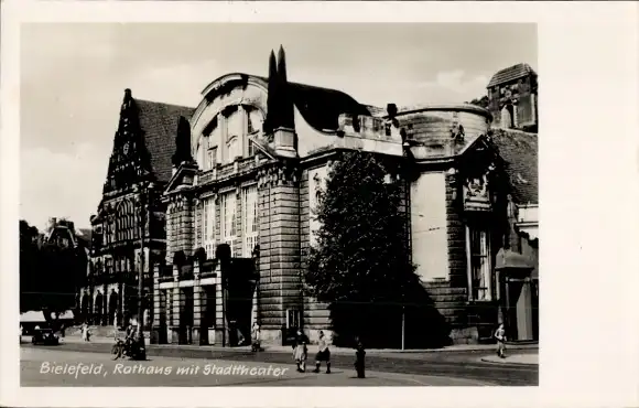 Ak Bielefeld in Nordrhein Westfalen, Rathaus mit Stadttheater