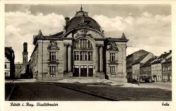 Ak Fürth in Mittelfranken Bayern, Stadttheater