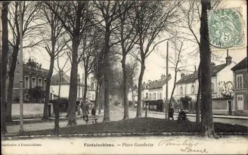 Ak Fontainebleau Seine et Marne, Place Gambetta