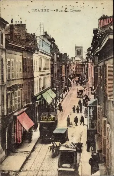 Ak Roanne Loire, Rue du Lycee