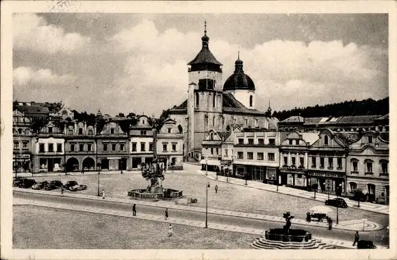 Ak Havlíčkův Brod Německý Brod Deutschbrod Region Hochland, Platz, Kirche, Geschäft Josef Snizek