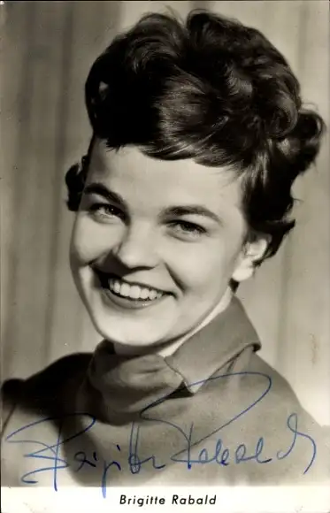 Ak Sängerin Brigitte Rabald, Portrait, Autogramm
