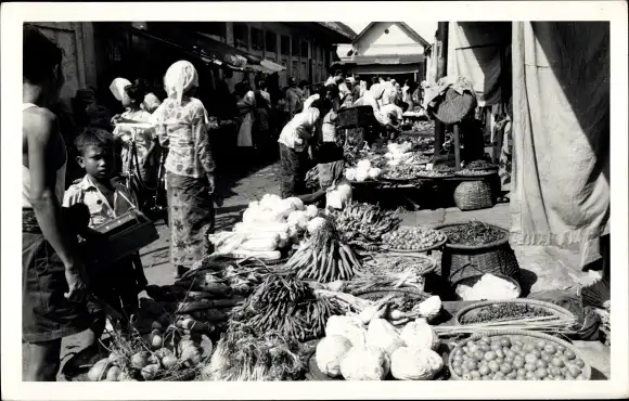 Foto Ak Indien, Marktszene, Marktstand, Lebensmittel
