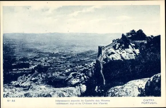 Ak Sintra Cintra Portugal, Interessant aspect du Chateau des Maures, Panorama