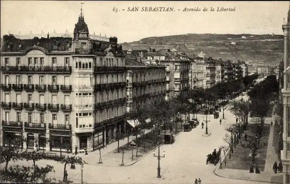 Ak Donostia San Sebastián Baskenland, Avenida de la Libertad