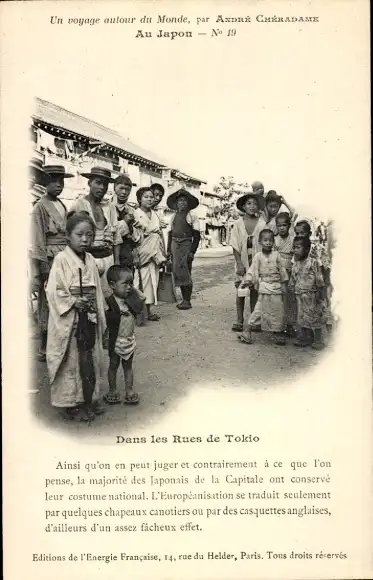 Ak Tokyo Tokio Japan, Straßenpartie, Passanten, Kinder, Japanische Tracht