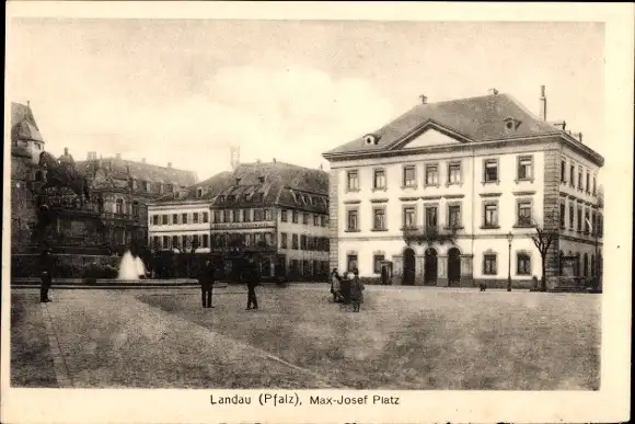 Ak Landau in der Pfalz, Max-Josef Platz, Springbrunnen und Reiterstatue