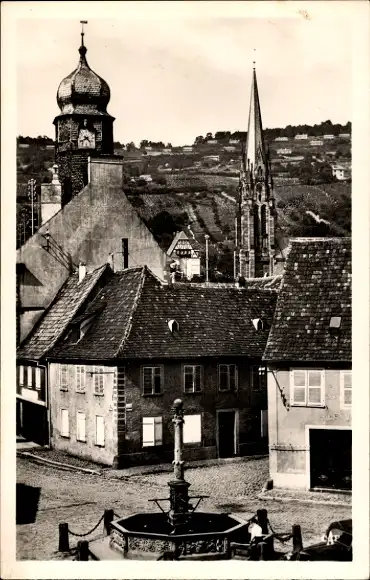 Ak Mutzig Elsass Bas Rhin,  Blick auf das Rathaus und die Kirche