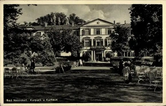 Ak Bad Nenndorf an der Weser, Kurpark, Kurhaus